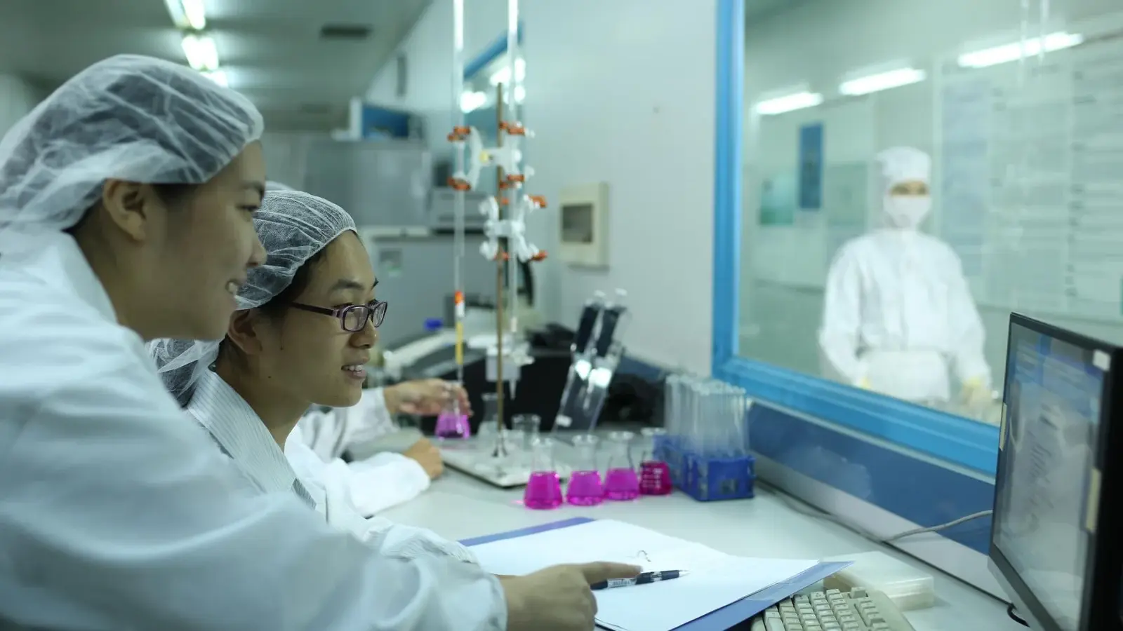 The laboratory team